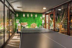 Mountain Dream Hotel