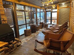 Mountain Dream Hotel