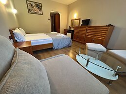 Mountain Dream Hotel