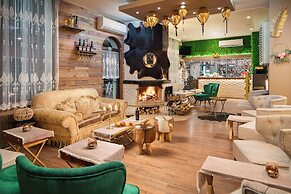 Mountain Dream Hotel