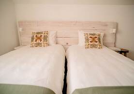 Porto Surf Lodge
