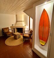 Porto Surf Lodge
