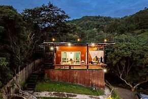 Hubkhaosawan homestay