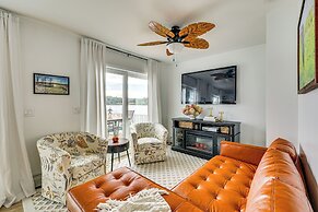 Premier Lakefront Paradise Cozy Thompson Retreat