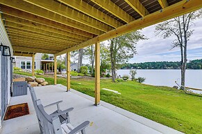 Premier Lakefront Paradise Cozy Thompson Retreat