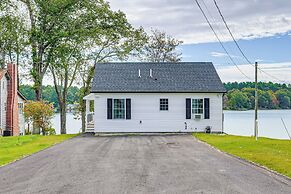 Premier Lakefront Paradise Cozy Thompson Retreat