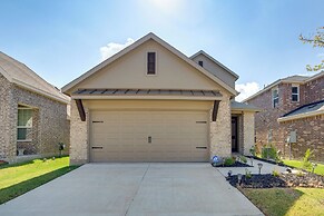Yard & Office: Spacious Family Home in Forney
