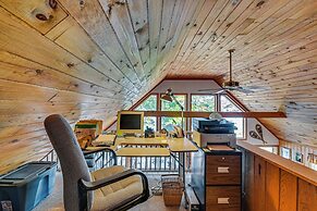 6 Mi to Ski Slopes: 'oak View' Lakefront Home!