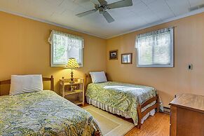 6 Mi to Ski Slopes: 'oak View' Lakefront Home!