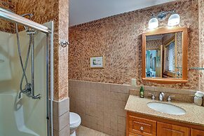 6 Mi to Ski Slopes: 'oak View' Lakefront Home!