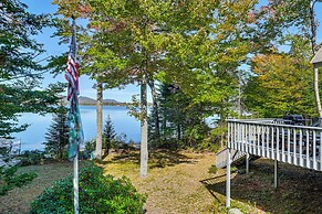 6 Mi to Ski Slopes: 'oak View' Lakefront Home!