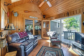 6 Mi to Ski Slopes: 'oak View' Lakefront Home!