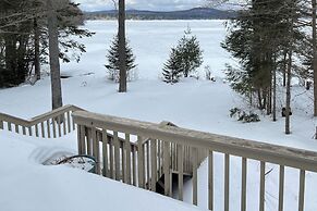 6 Mi to Ski Slopes: 'oak View' Lakefront Home!