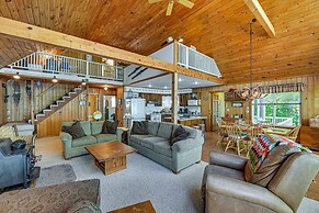 6 Mi to Ski Slopes: 'oak View' Lakefront Home!