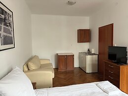 Cracow Main Square Apartments