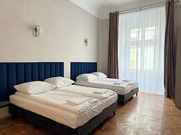Cracow Main Square Apartments