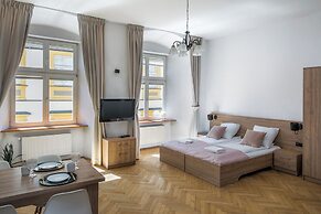 Cracow Main Square Apartments