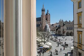 Cracow Main Square Apartments