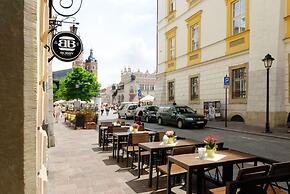 Cracow Main Square Apartments