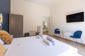 Vatican Walls Apartment