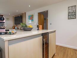 Penthouse @46zinc - Headland View