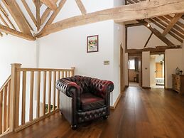 Two Parks Barn