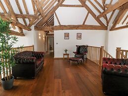 Two Parks Barn
