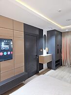 Sapphire Suite