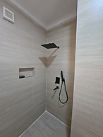 Sapphire Suite