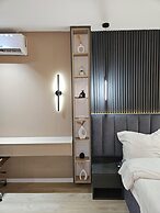 Sapphire Suite