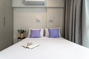 Aurora - Prédio novíssimo e completo no coração do Centro, com piscina