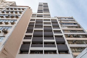 Aurora - Prédio novíssimo e completo no coração do Centro, com piscina