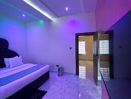 House 40 Residence