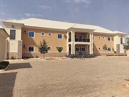 Laylah Suites and Apartment