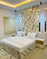 Konar Apartment