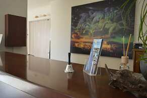 leonidas apartments and suites