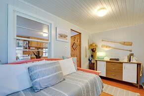 Walk to Beach Access! Chic Port Austin Studio
