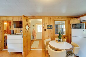 Walk to Beach Access! Chic Port Austin Studio