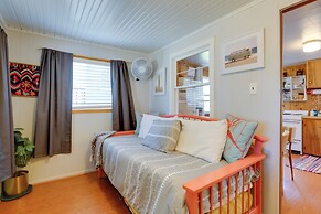 Walk to Beach Access! Chic Port Austin Studio