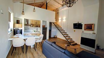 LefkoParga luxury Suites