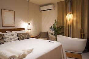 Couples Suites at Ocean Park Beach Club