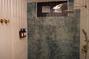 Couples Suites at Ocean Park Beach Club