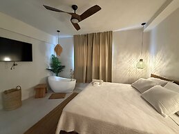 Couples Suites at Ocean Park Beach Club