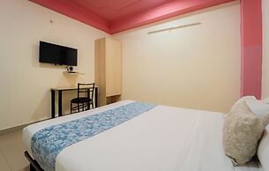 HOTEL GRAND CAPITOL