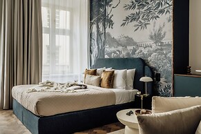 Flo Boutique - LoftAffair Collection