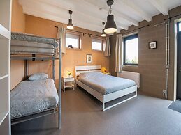 Farmhouse With Garden and Wellness