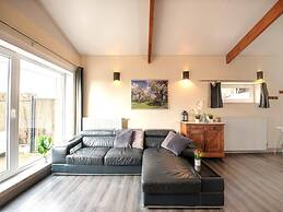 Farmhouse With Garden and Wellness