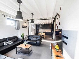 Farmhouse With Garden and Wellness