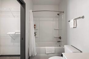 CozySuites at AYR