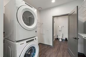 CozySuites at AYR